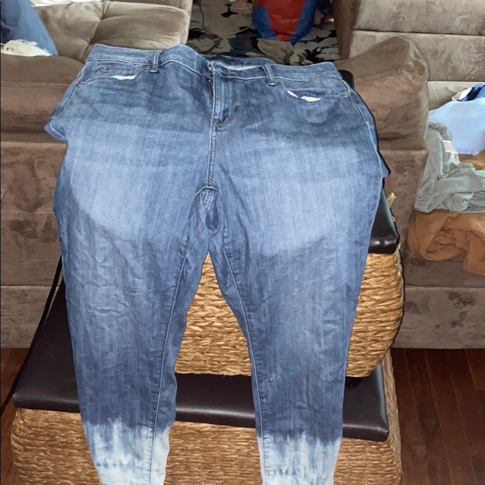 Worn once Vera Wang jeans